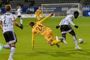 Fredrik André Bjørkan i kampen mot Rosenborg på Aspmyra 2019. 