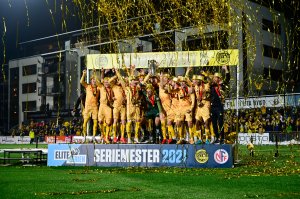 Seriemester 2021. Bodø/Glimt-Mjøndalen. A-laget feirer seier.