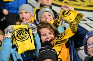 Supportere. Barn. Skjerf. 