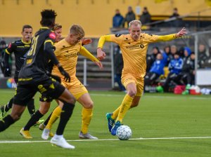 Kristian Fardal Opseth og Vegard Leikvoll Moberg mot Start på hjemmebane.