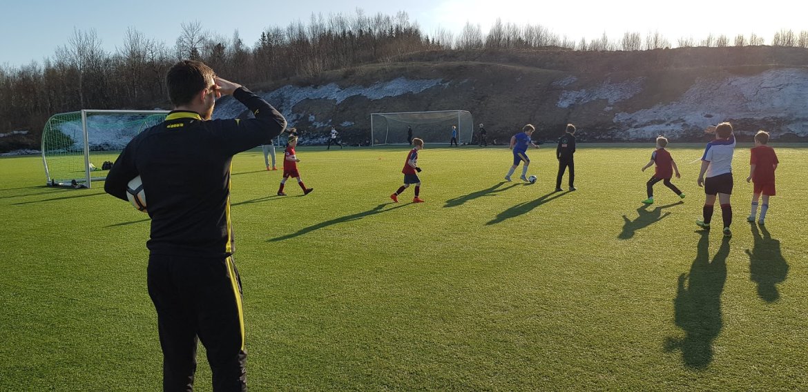 Besøk hos samarbeidsklubbene.