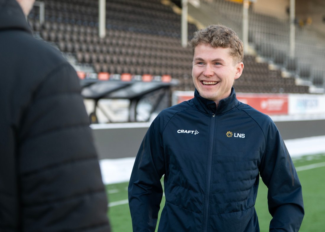 Brian Holmstrøm, kommunikasjonsmedarbeider i LNS er godt fornøyd med avtalen. 