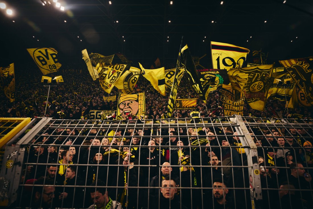 Den gule veggen, Die gelbe Wand, the Yellow Wall. Foto: Julian Finney - UEFA/UEFA via Getty Images