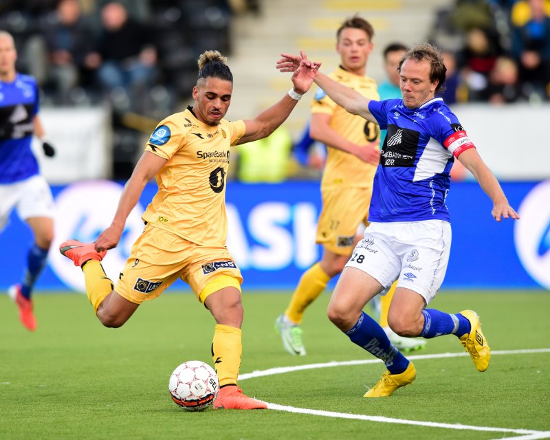Alexander Jakobsen fikk tolv kamper for Bodø/Glimt, nå venter danske Viborg for midtbanespilleren. FOTO: Kent Even Grundstad