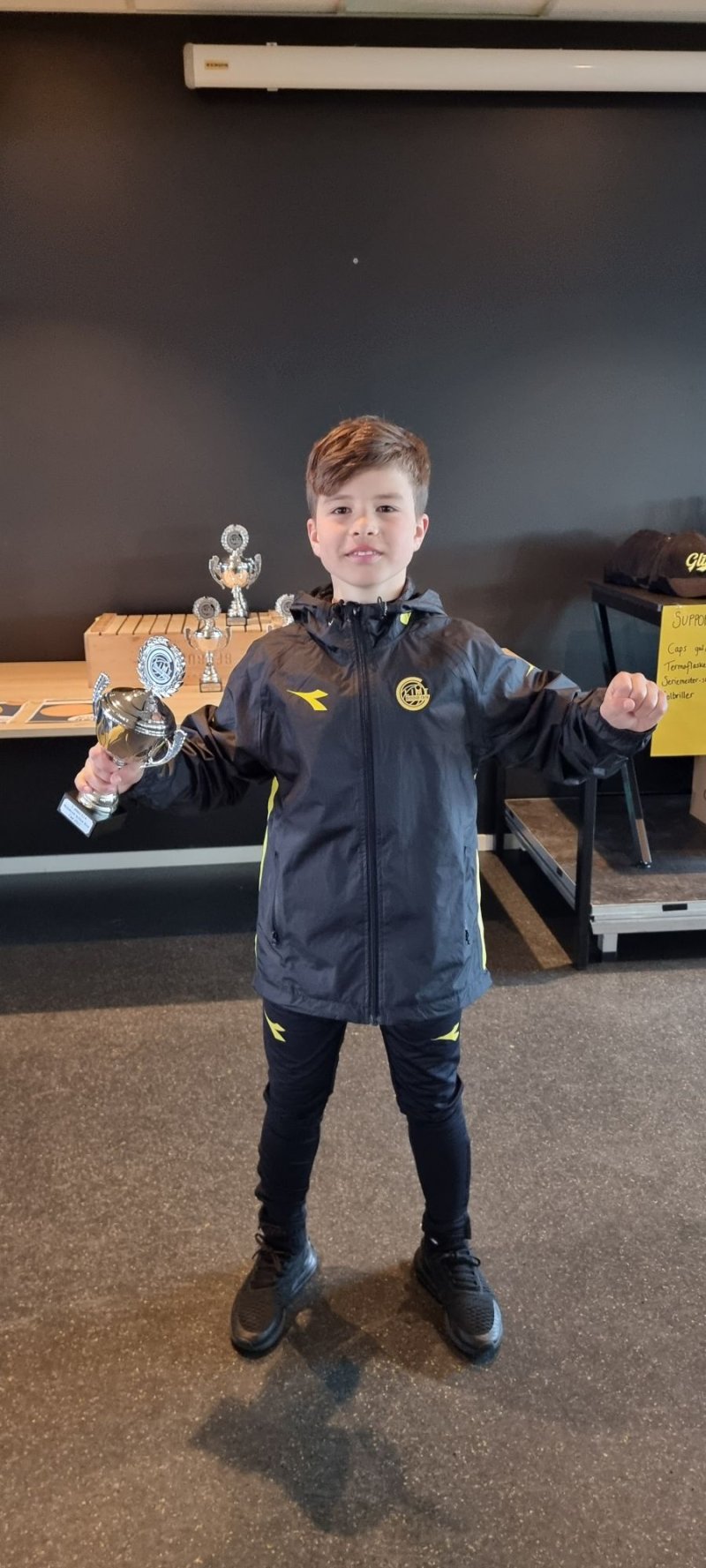 Romario Franco Remmen er klar for Salten Aqua-samling. Foto: privat