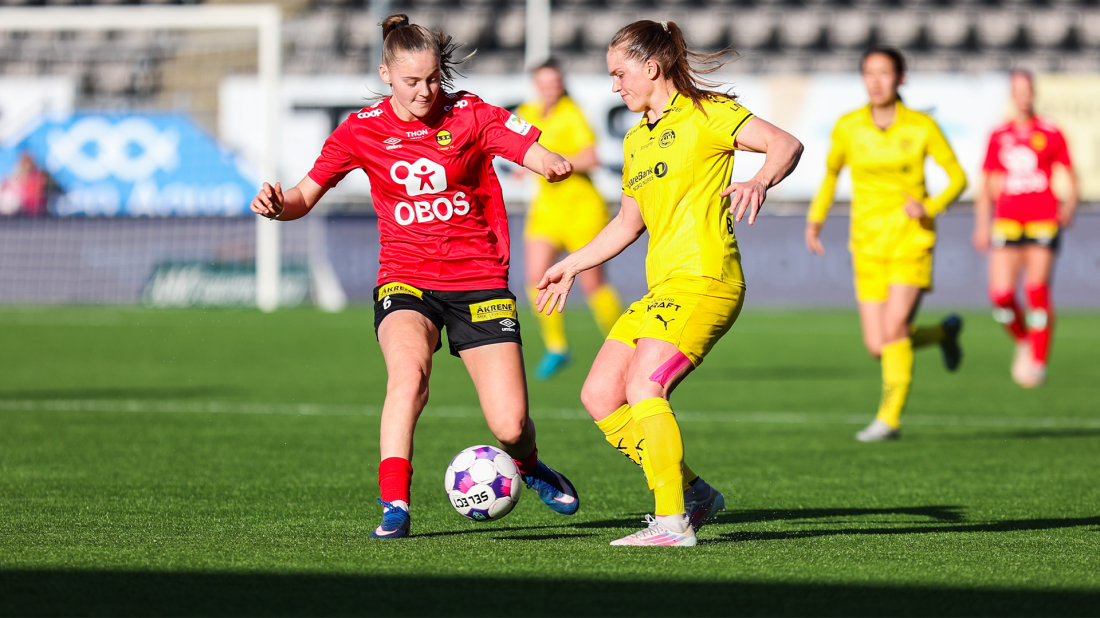 Kristina Brudvik i aksjon mot LSK Kvinner.