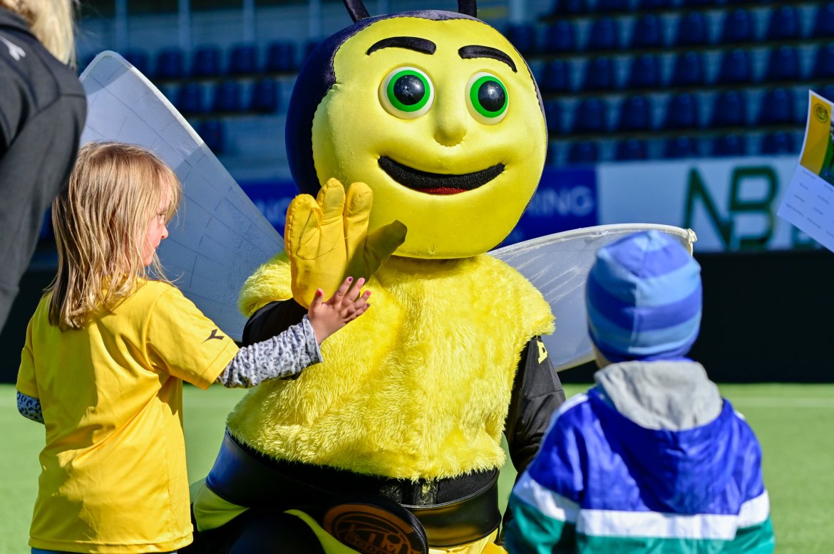 High five med Putte på Åpen dag.