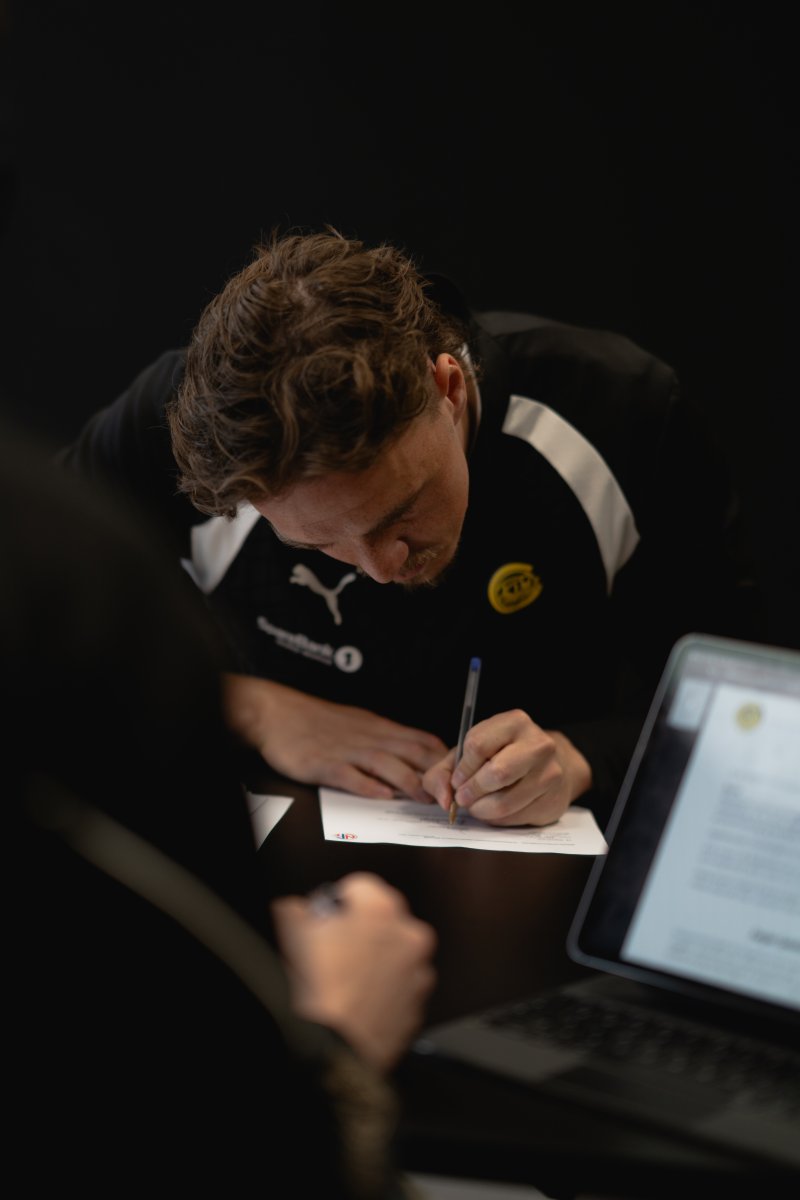 Andreas Helmersen signerte torsdag ny kontrakt for Bodø/Glimt