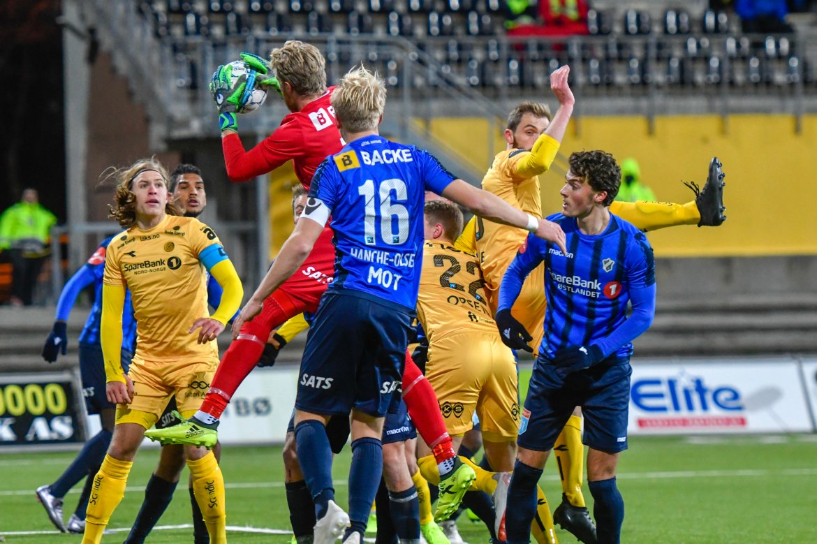 Bodø/Glimt mot Stabæk.