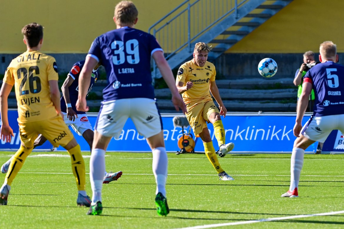 Fredrik André Bjørkan under kampen mot Strømsgodset. 