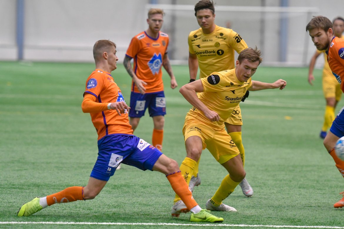 Morten Konradsen i aksjon under treningskampen mot AaFK. 